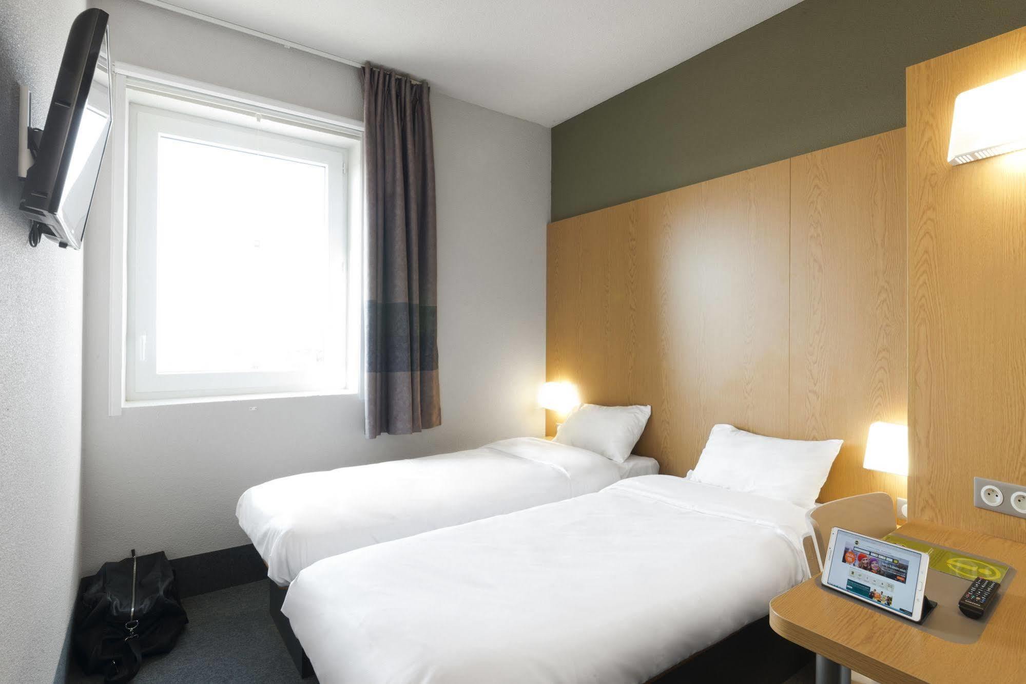 B&B Hotel La Roche-Sur-Yon Mouilleron-le-Captif Eksteriør bilde