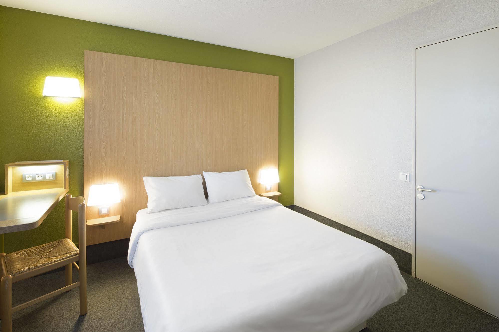 B&B Hotel La Roche-Sur-Yon Mouilleron-le-Captif Eksteriør bilde